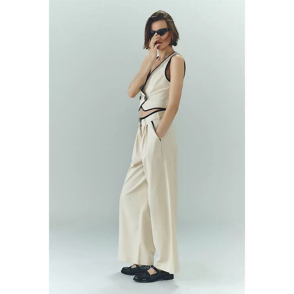 New Anthropologie SOVERE Express Wide-Leg Pleated Pants $189 SIZE 8 Beige - Picture 1 of 9